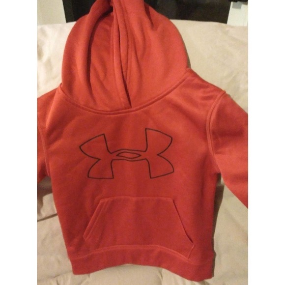 Boys Under Armor Pull Over Hoodie Size 4 - Picture 1 of 1